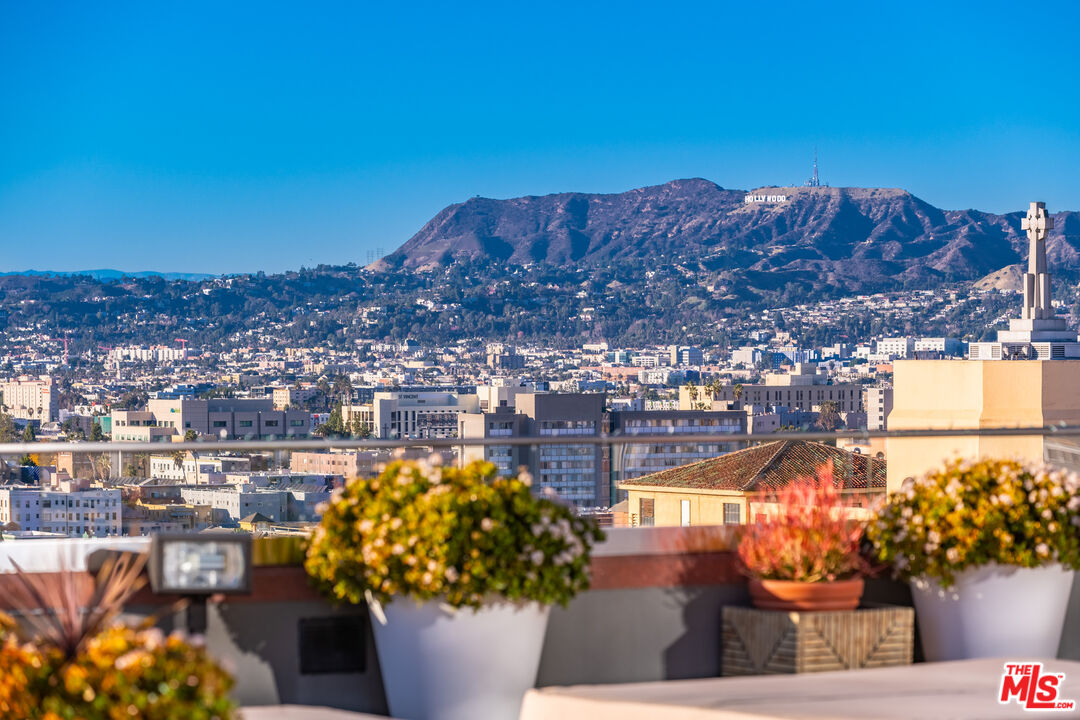 1100 Wilshire Blvd Unit: 2101