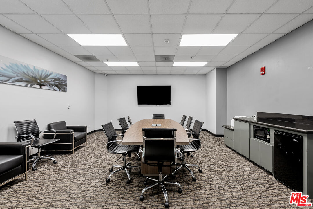 1100 Wilshire Blvd Unit: 2101