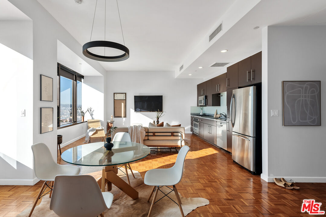 1100 Wilshire Blvd Unit: 2101