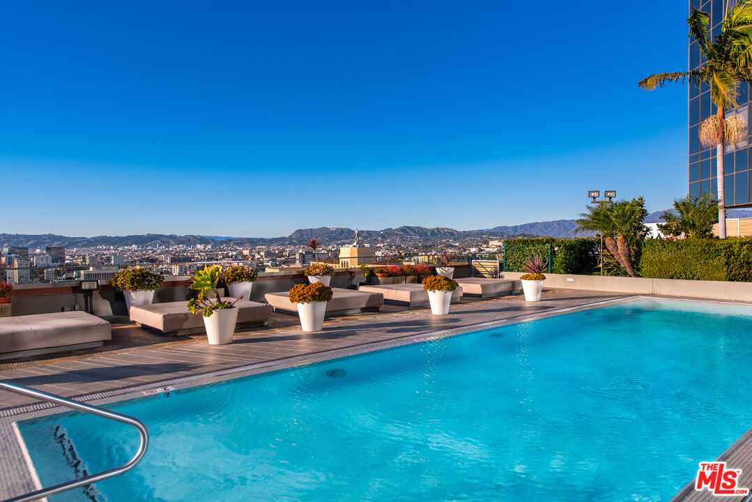 1100 Wilshire Blvd Unit: 2101