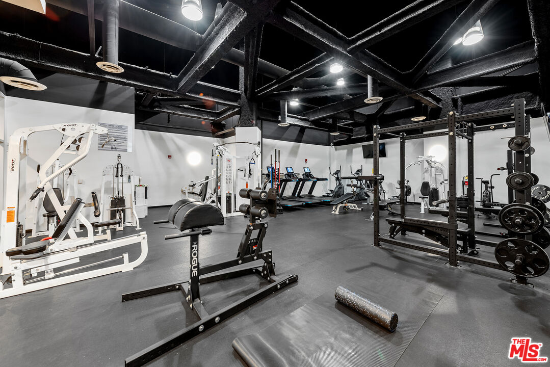 1100 Wilshire Blvd Unit: 2102