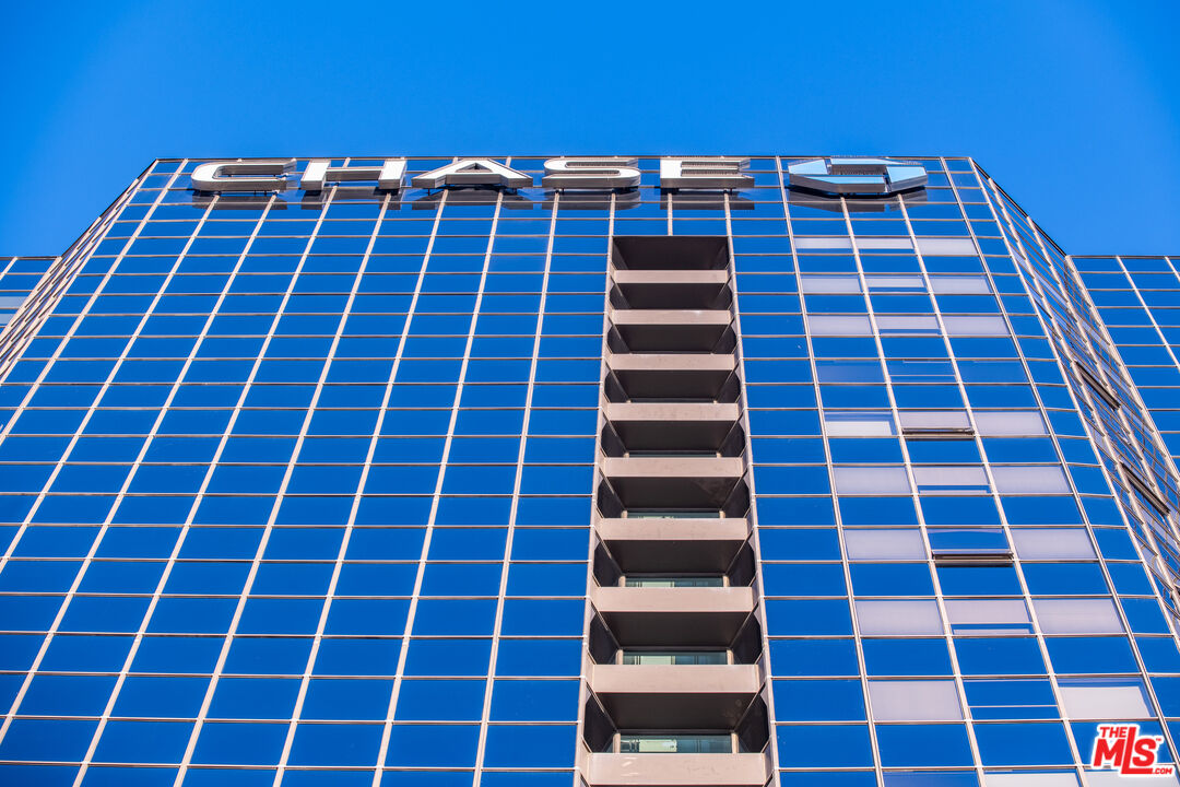 1100 Wilshire Blvd Unit: 2102