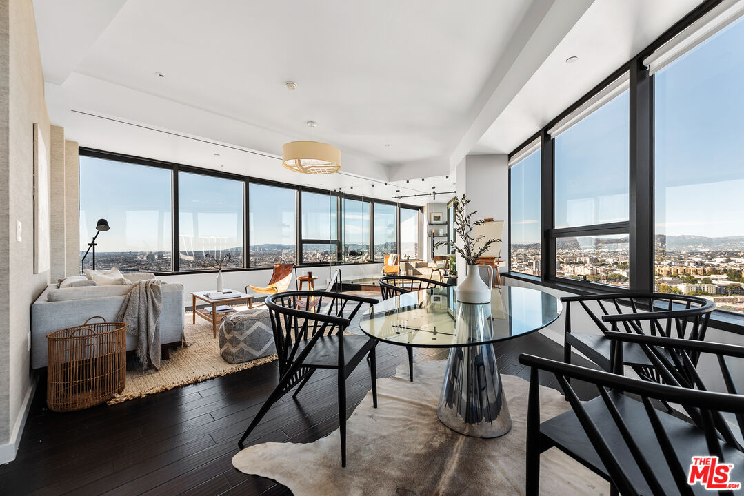 1100 Wilshire Blvd Unit: 2102