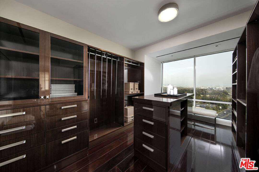 1200 Club View Dr Unit: 14S