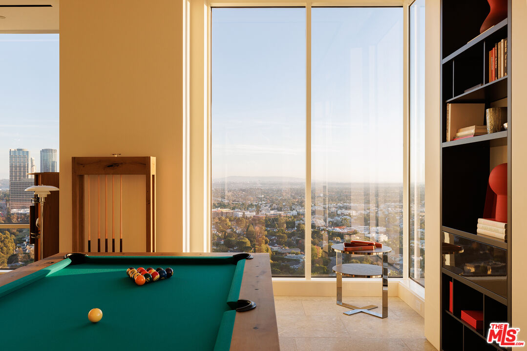 1200 Club View Dr Unit: 22