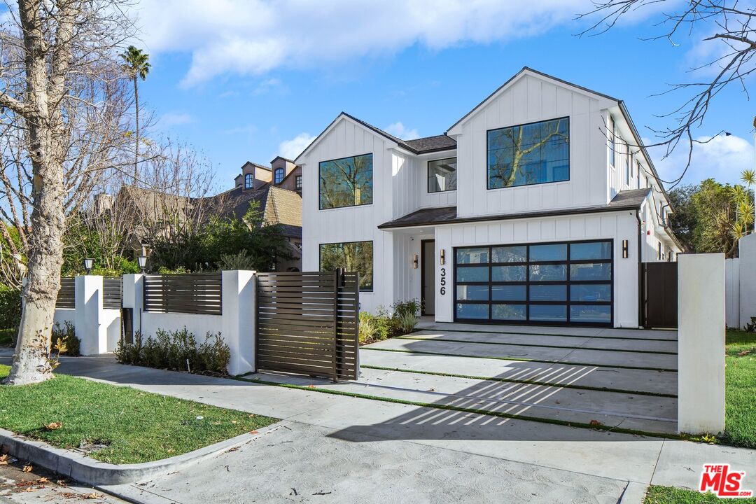 356 N Citrus Ave