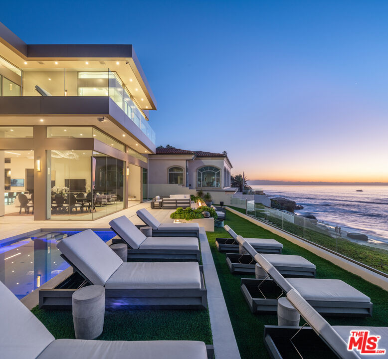 6436 Camino De La Costa