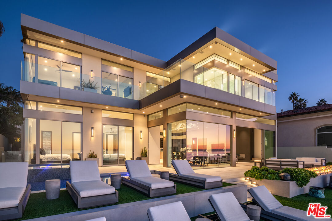 6436 Camino De La Costa