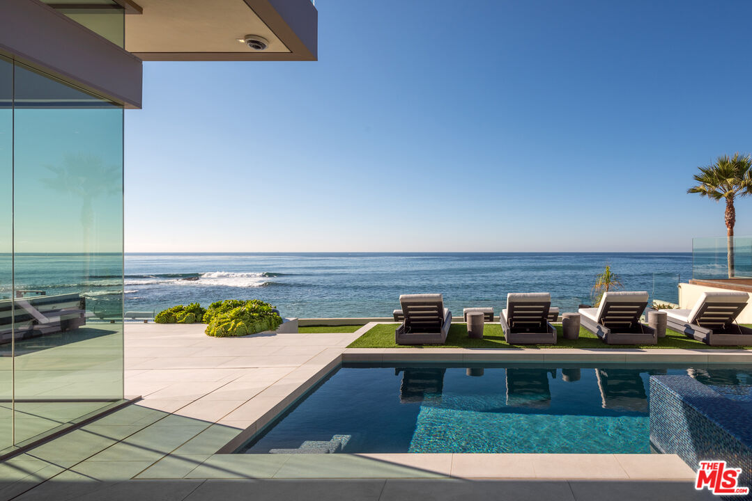 6436 Camino De La Costa