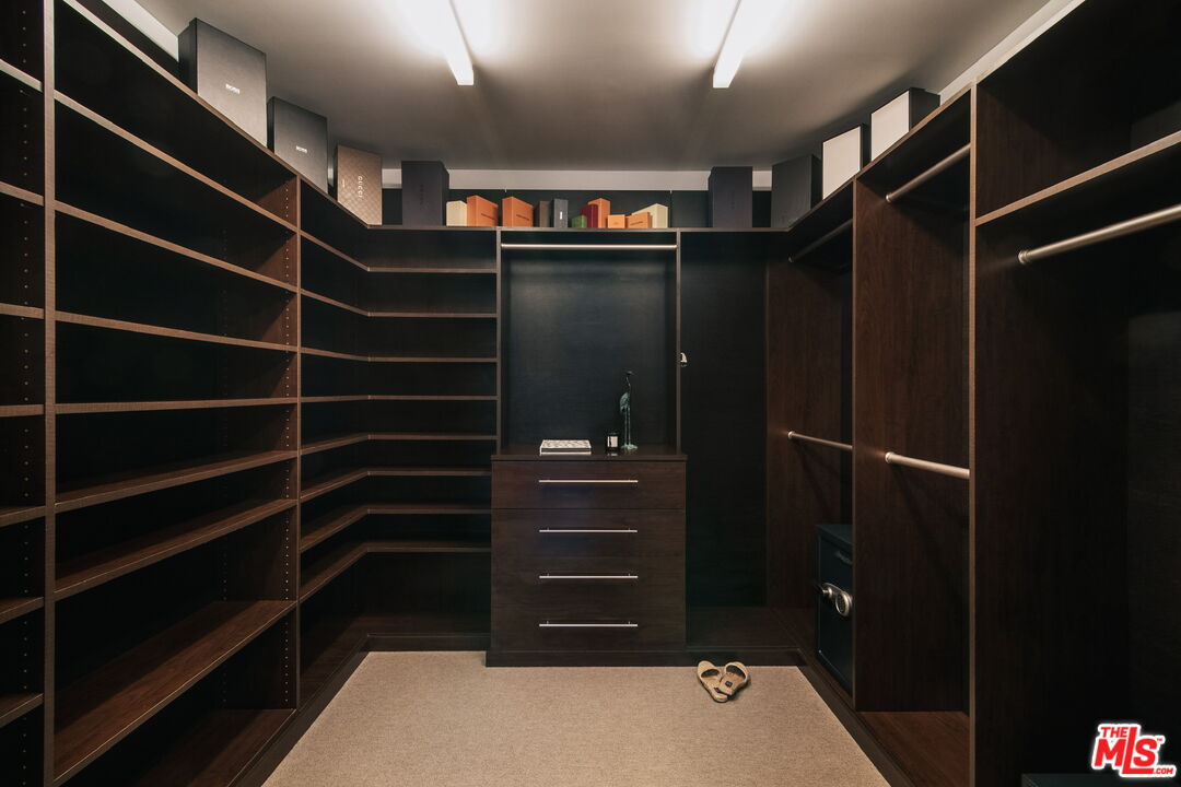 6250 Hollywood Blvd Unit: 5G