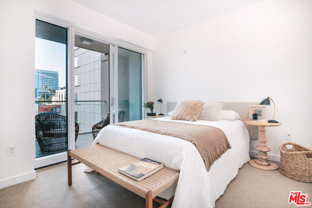 6250 Hollywood Blvd Unit: 5G