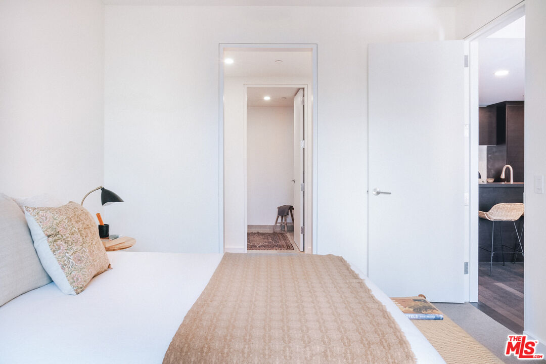 6250 Hollywood Blvd Unit: 5G