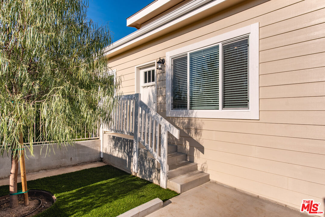 3023 Prospect Ave Unit: Unit B