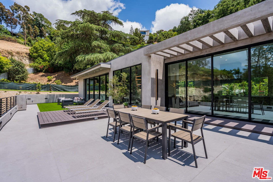 14753 W Round Valley