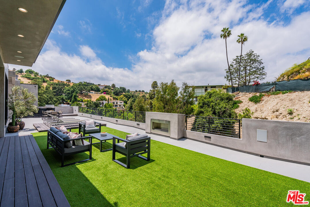 14753 W Round Valley