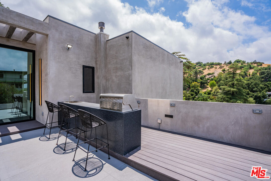 14753 W Round Valley