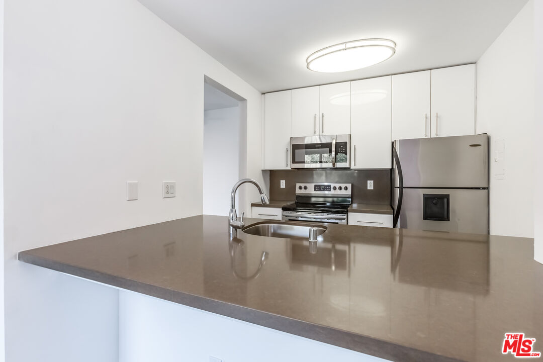 141 S Clark Dr Unit: 310