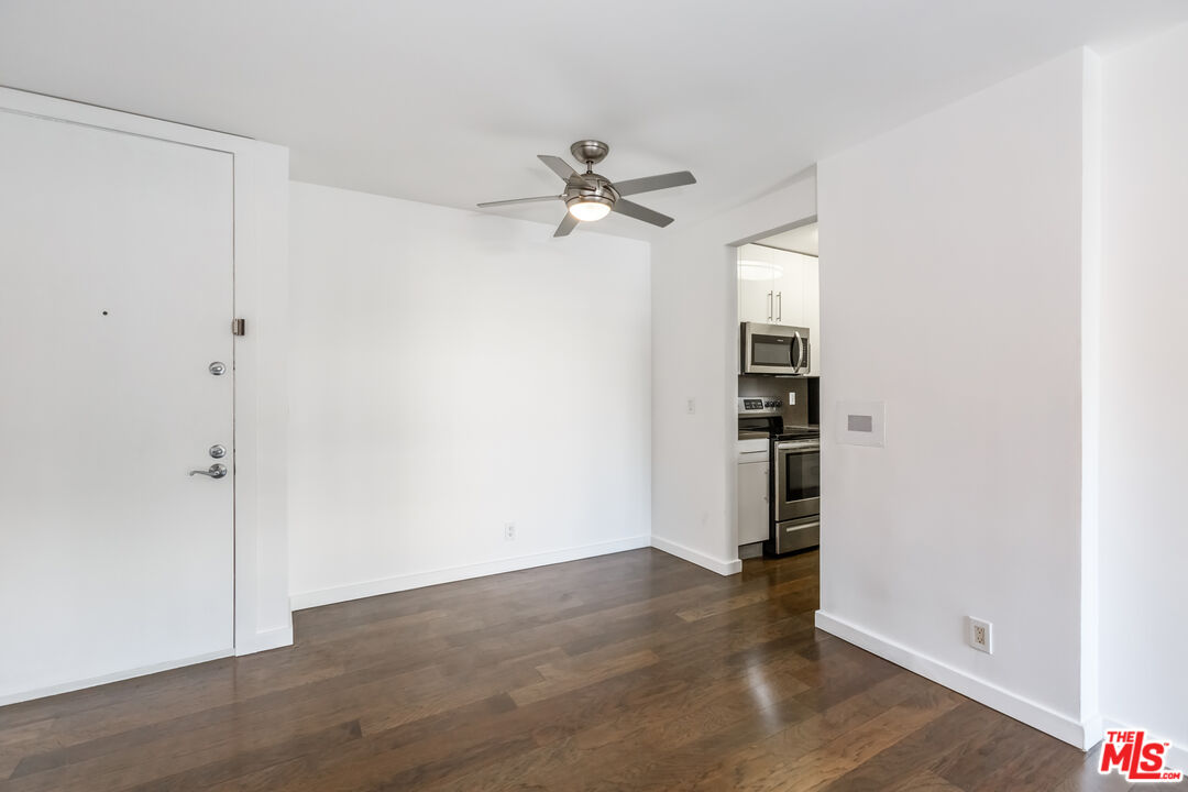 141 S Clark Dr Unit: 310