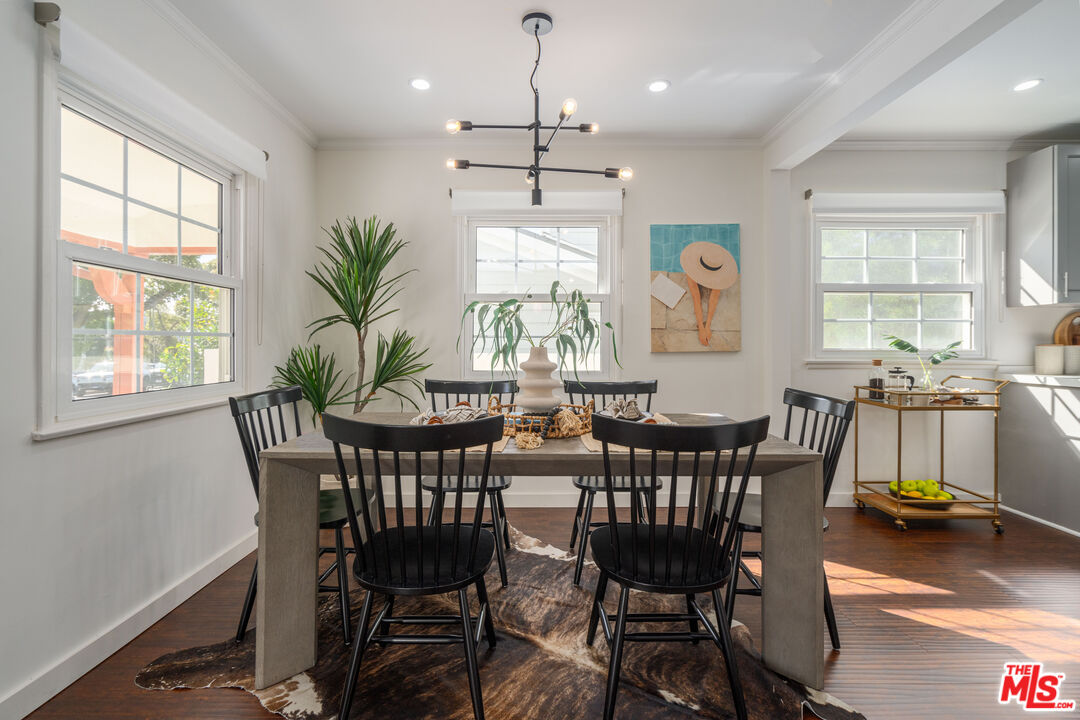 12817 Indianapolis St