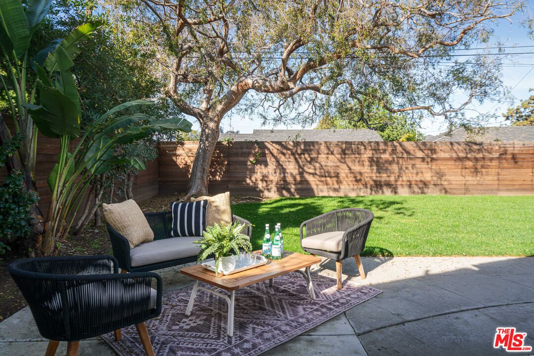 12817 Indianapolis St