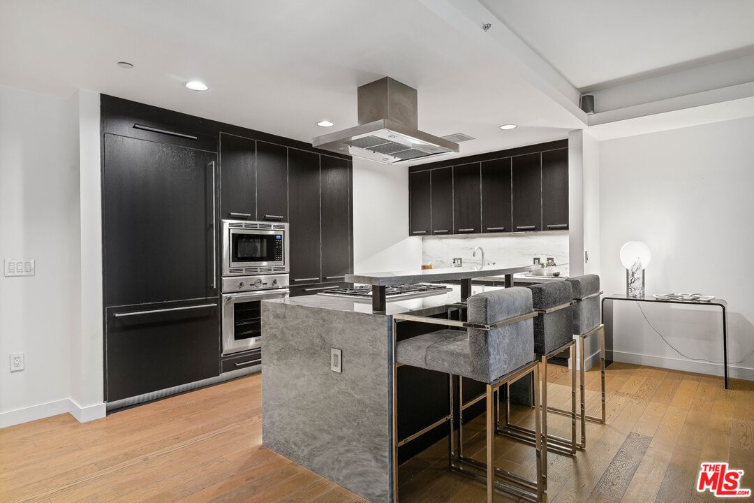 1755 Ocean Ave Unit: 602