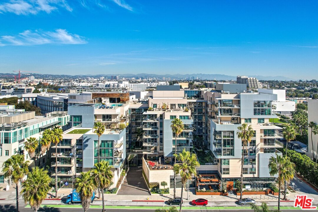 1755 Ocean Ave Unit: 602