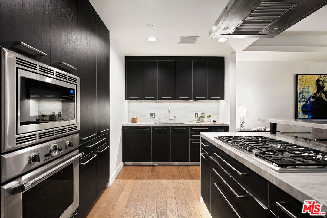 1755 Ocean Ave Unit: 602
