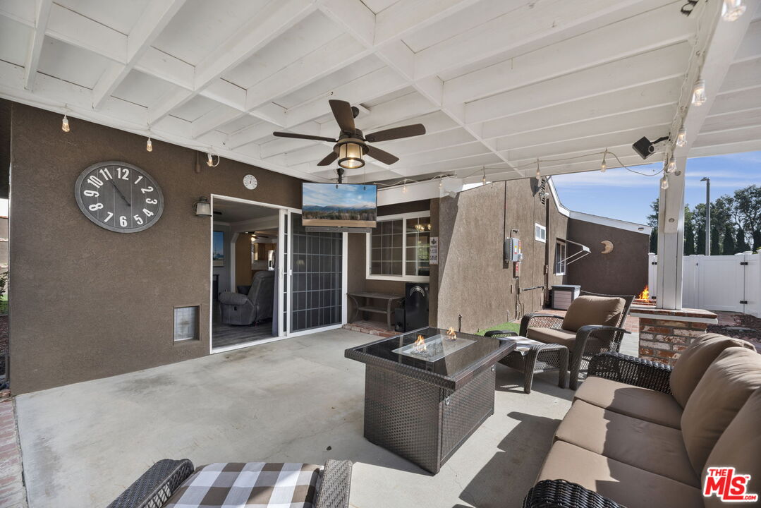 27839 Northbrook Ave