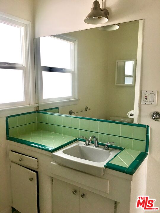 1107 N 21st St Unit: A
