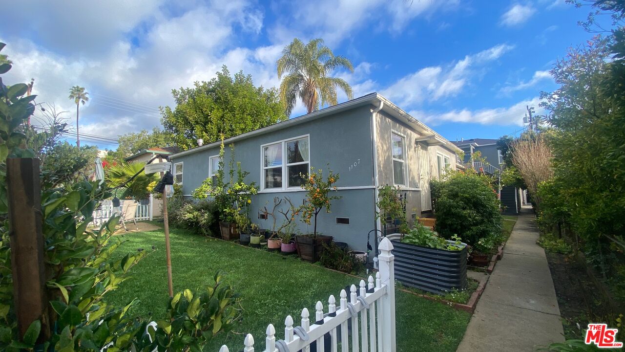 1107 N 21st St Unit: A