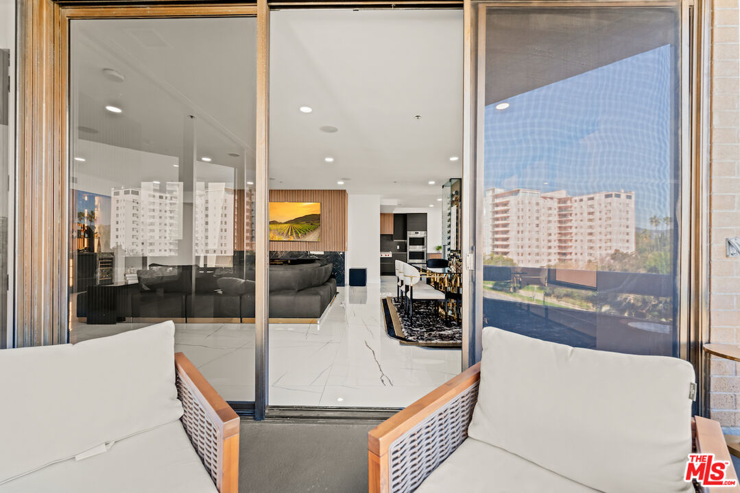 10430 Wilshire Blvd Unit: 503