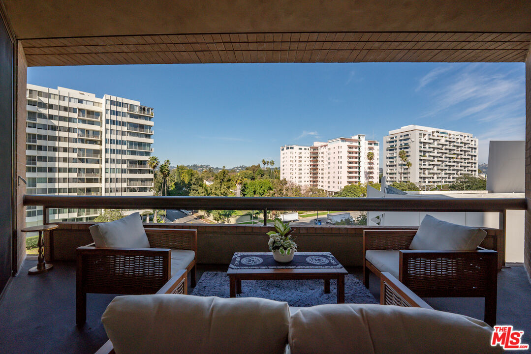 10430 Wilshire Blvd Unit: 503