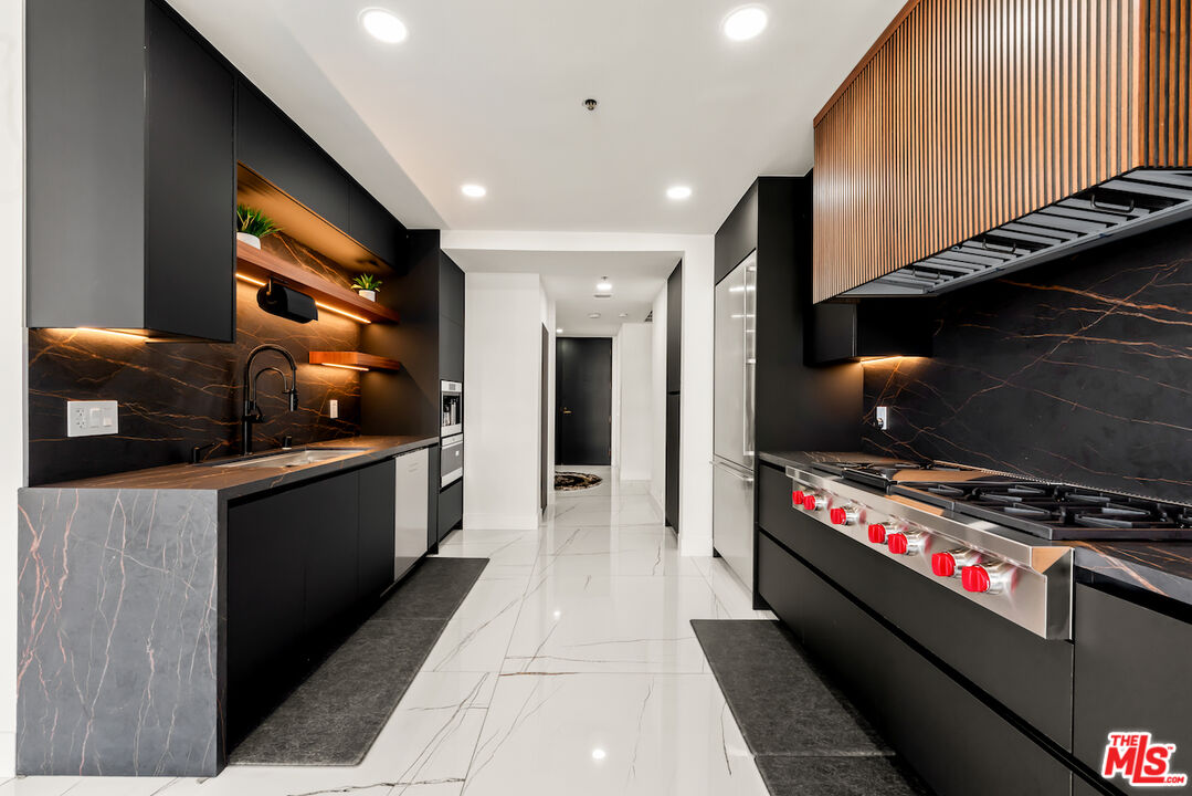 10430 Wilshire Blvd Unit: 503