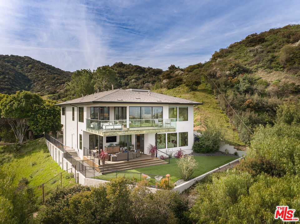 3801 Encino Verde Pl