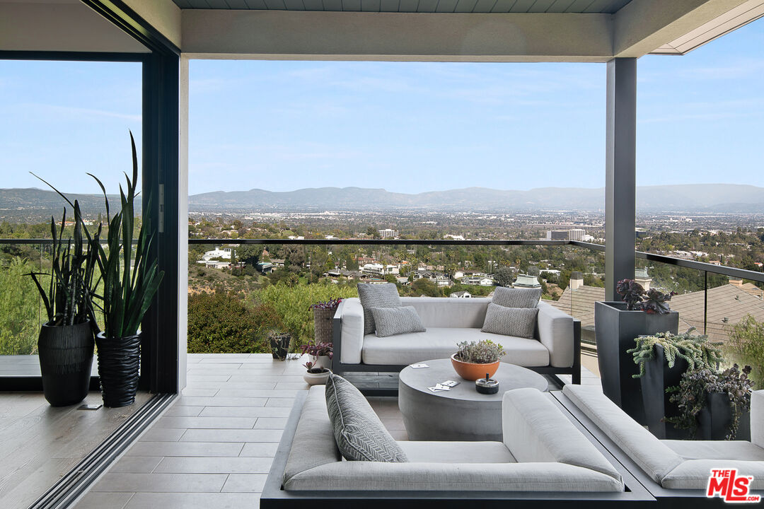 3801 Encino Verde Pl