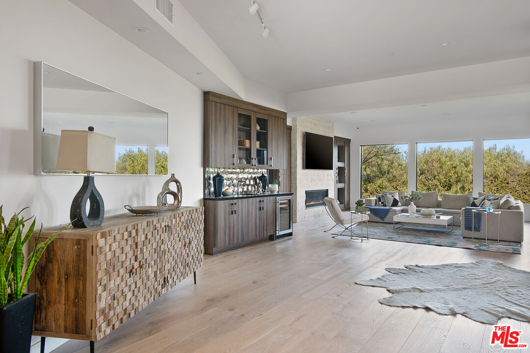 3801 Encino Verde Pl