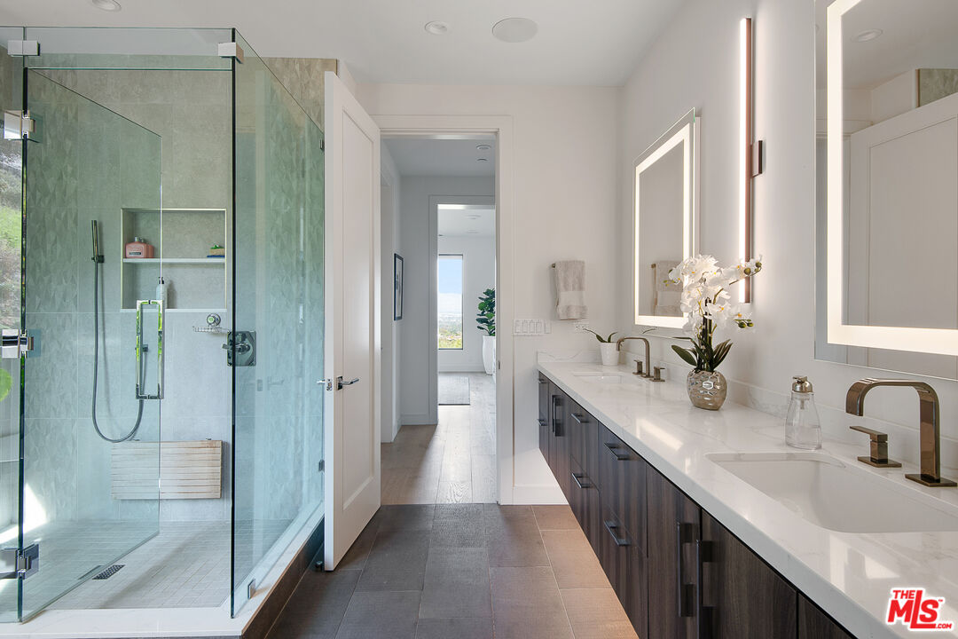 3801 Encino Verde Pl