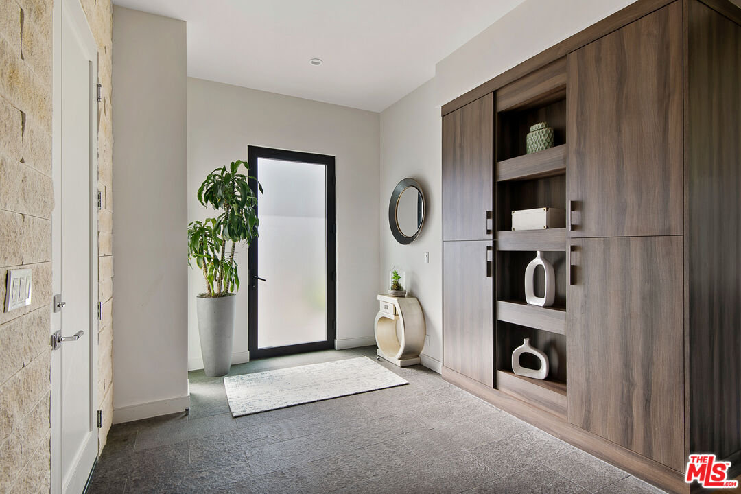 3801 Encino Verde Pl