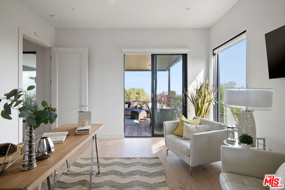 3801 Encino Verde Pl