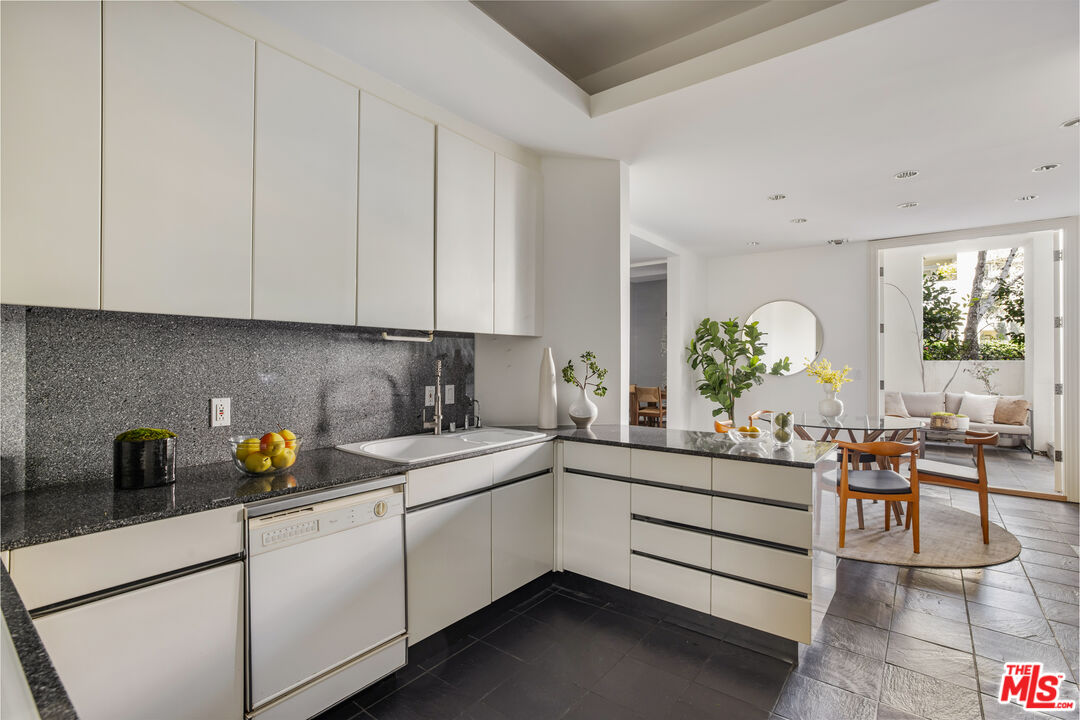 10118 Empyrean Way Unit: 102