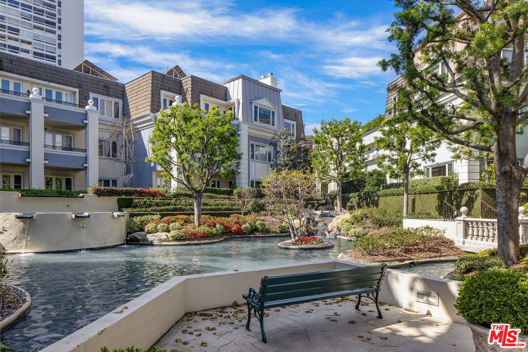 10118 Empyrean Way Unit: 102