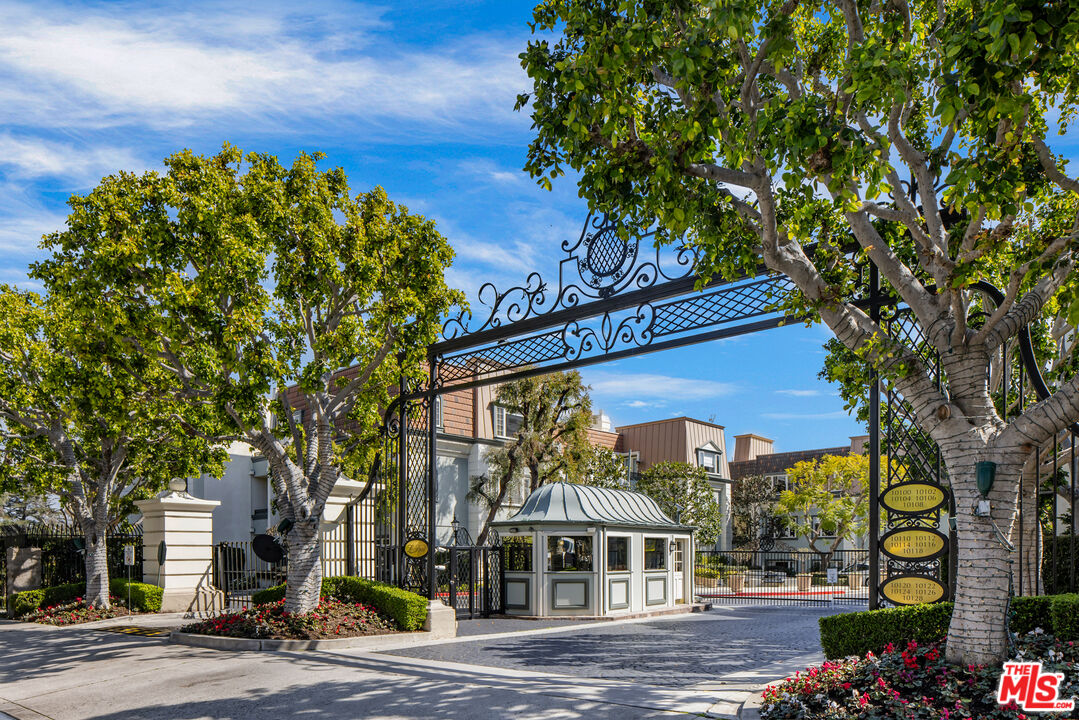 10118 Empyrean Way Unit: 102