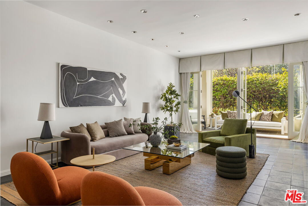 10118 Empyrean Way Unit: 102