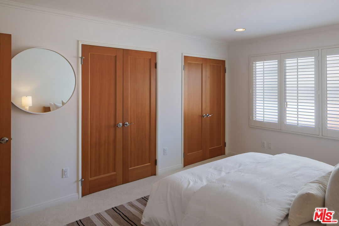 3412 Ocean Front Walk Unit: 201