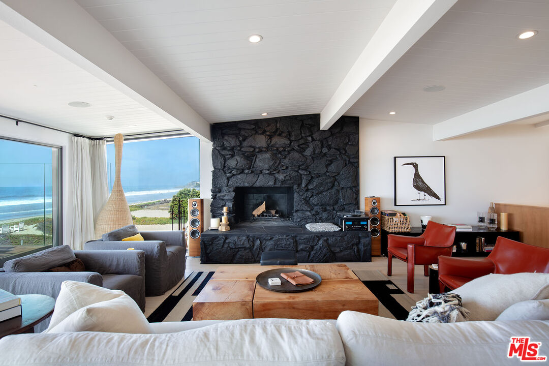 31228 Broad Beach Rd