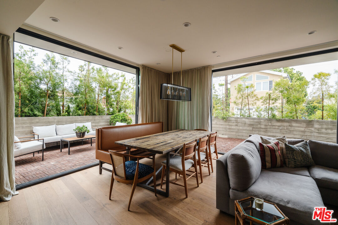 3214 Highland Ave Unit: 1