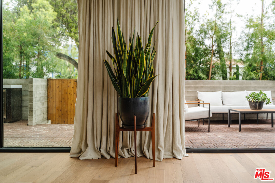 3214 Highland Ave Unit: 1