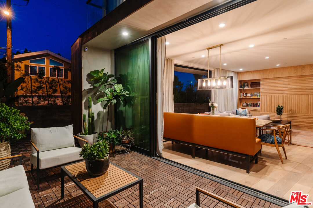 3214 Highland Ave Unit: 1