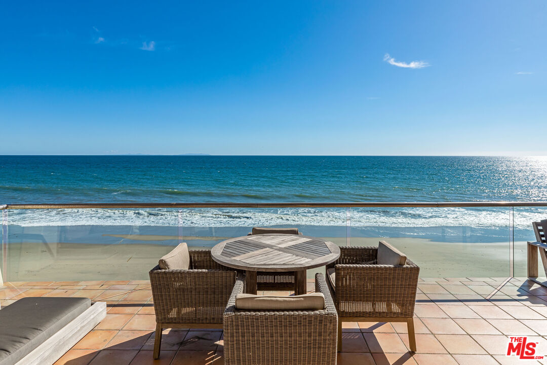 22148 Pacific Coast Hwy