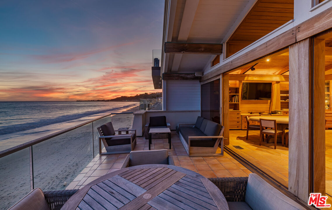 22148 Pacific Coast Hwy